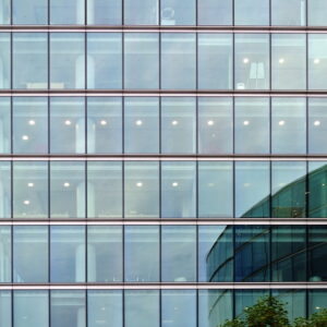 Alternative view of Mặt Dựng Kính